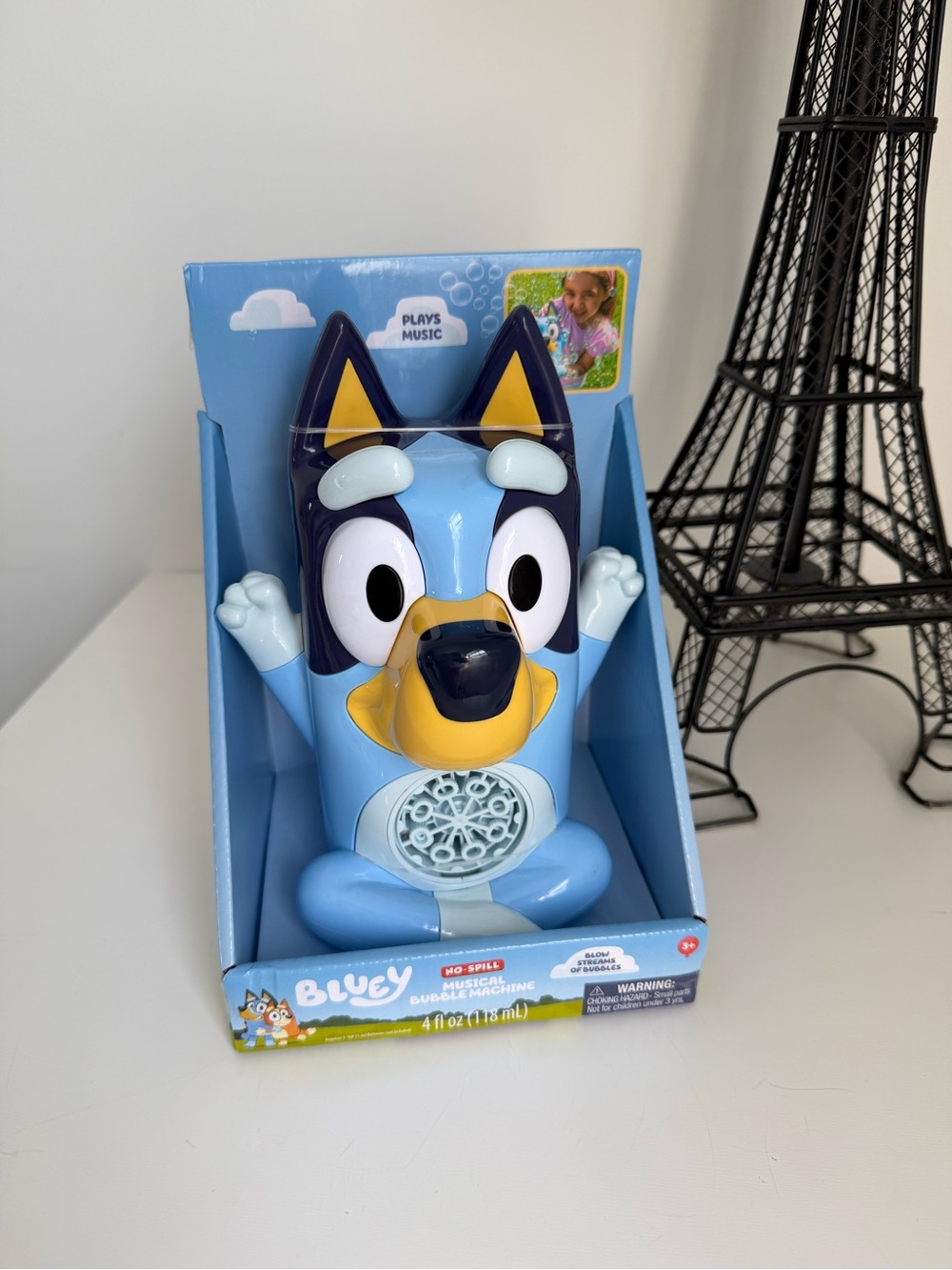 Bluey Themed Musical Bubble Machine - Light Blue